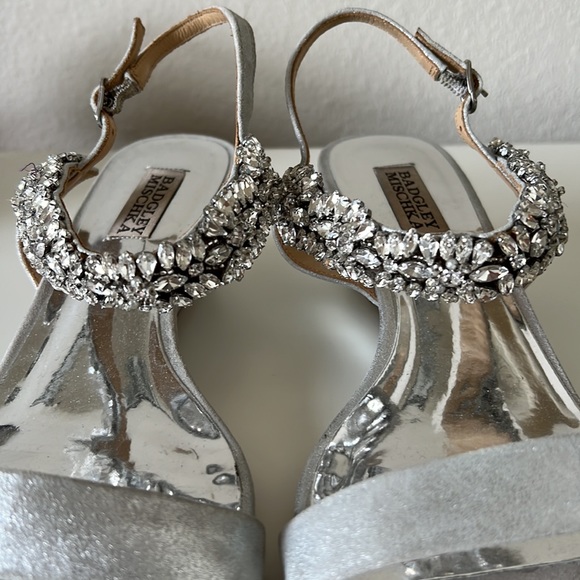 Badgley Mischka Jeweled Strap Wedges - Picture 4 of 7